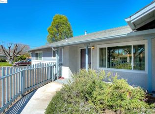 101 Adela Ct, Pleasant Hill, CA 94523