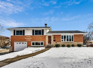 117 N Horner Ln, Mount Prospect, IL