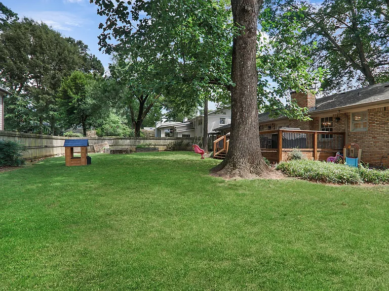 5790 Garber Dr — Photo 26