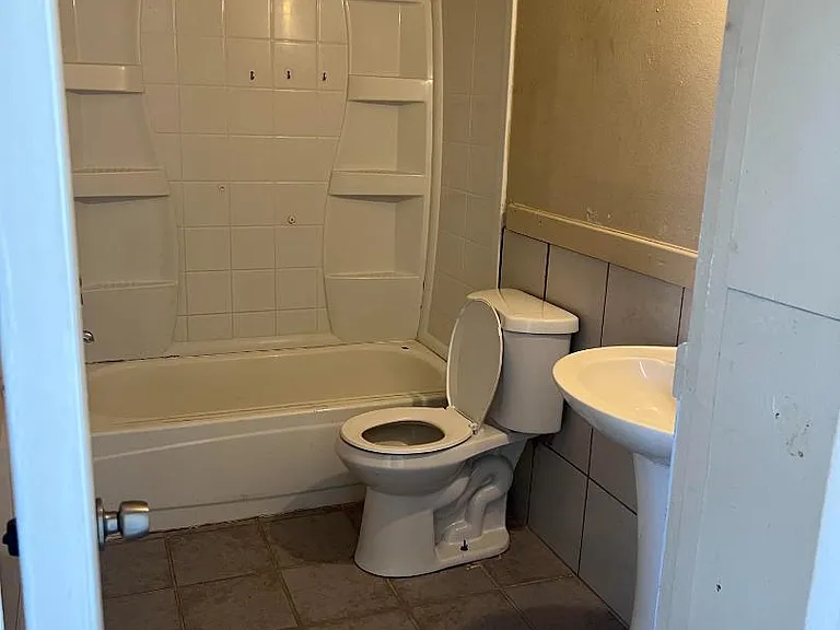 Unit Photo