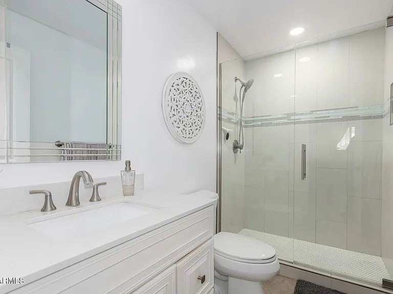 8490 E Chaparral Rd — Photo 18