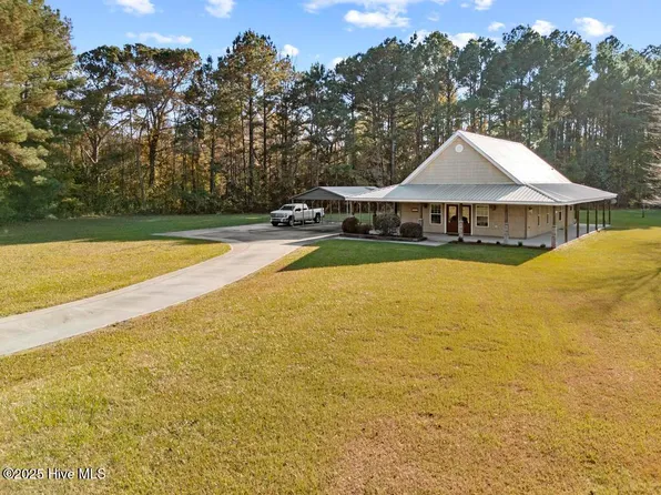 2545 Us 117 Highway, Burgaw, NC 28425