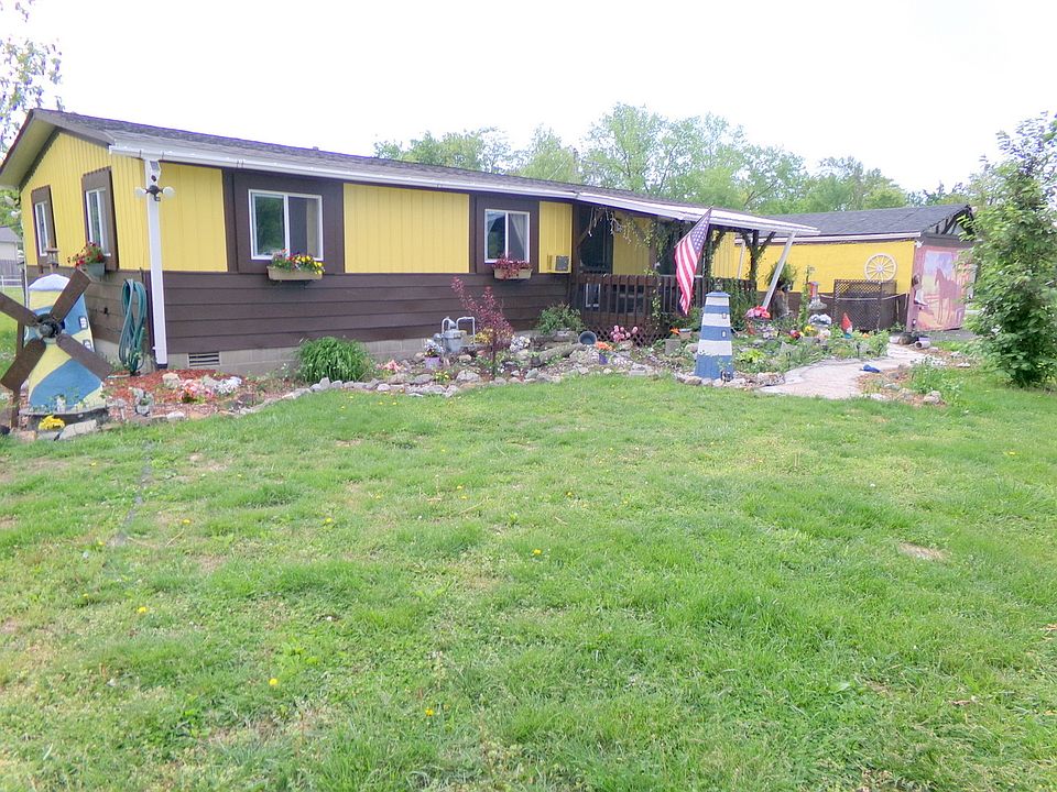 1st image of 1104 Van Buren Ave
