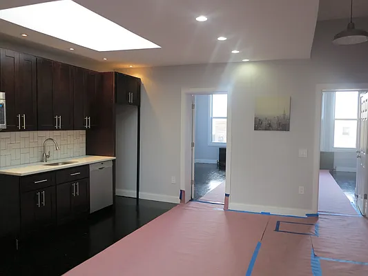 Rented by Target Realty Group | media 24