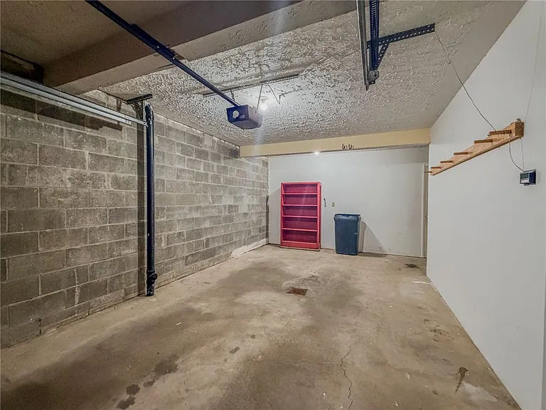 134 Forest Dr — Photo 25
