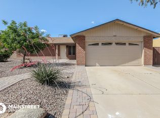 2632 E Hillery Dr, Phoenix, AZ 85032