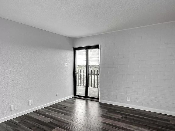 4th image of 460 S Marion Pkwy APT 953B