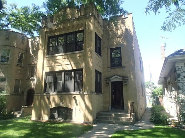 1st image of 6618 N Rockwell St