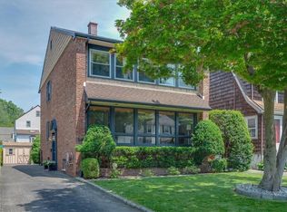27 Westwood Ave, New Rochelle, NY 10801