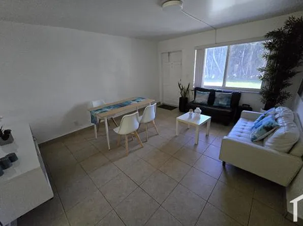 5271 SW 90th Way, Fort Lauderdale, FL 33328