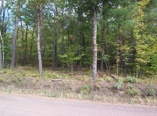 Rainbow Rd, Lakewood, PA 18439