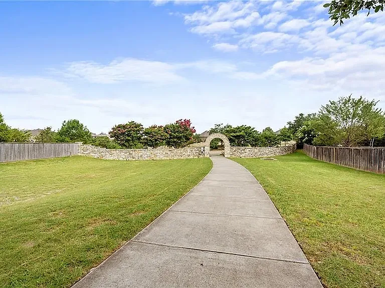 2812 Granite Hill Cv — Photo 26