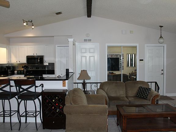 3rd image of 1362 Coronet Dr