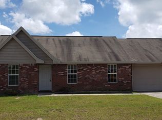 2116 Irma Cir, Ocean Springs, MS 39564