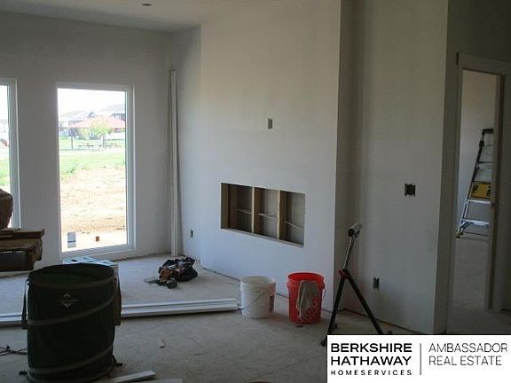 4th image of 5114 Pinehill Rd