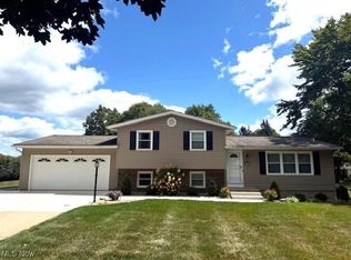 4404 Hattrick Rd, Rootstown, OH 44272