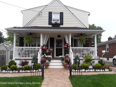 66 Locust Ave, Staten Island, NY, 10306
