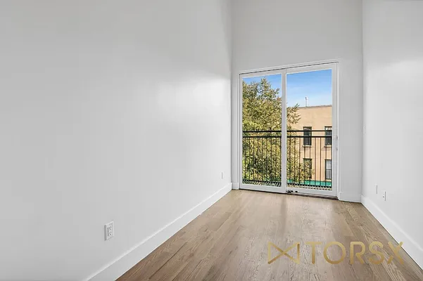 Rented by TorsX Inc | media 4