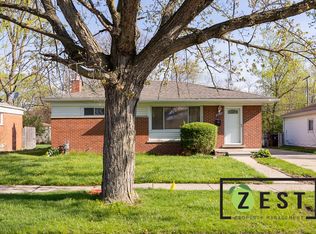 30010 Hazelwood St, Inkster, MI 48141