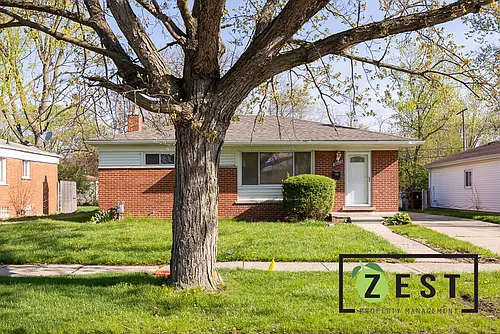 30010 Hazelwood St Photo 1