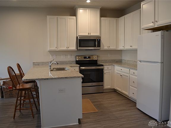 4th image of 4752 Whispering Run Ct