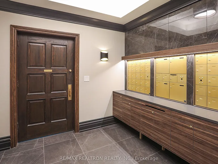 2 Clarendon Ave #119 — Photo 13