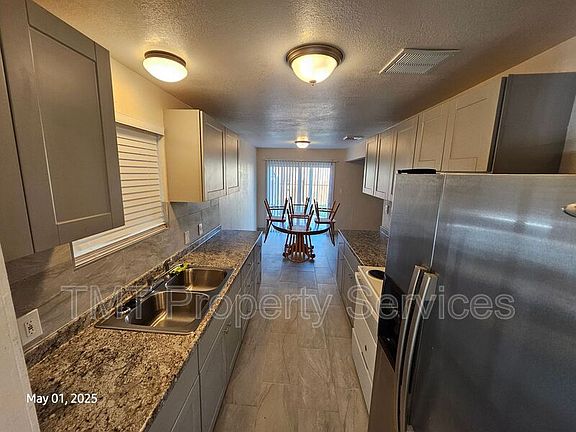 4th image of 1830 Nightingale Ave