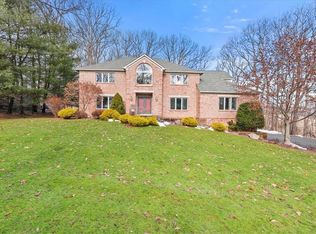 17 Col Conklin Dr, Stony Pt, NY 10980