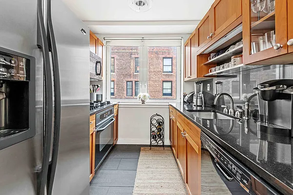 Rented by Corcoran | media 23