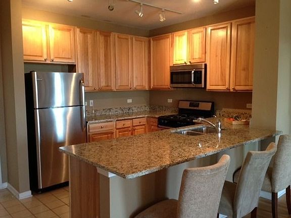 5th image of 343 W Old Town Ct APT 707