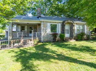 211 Old Furnace Rd, Boiling Springs, SC 29316