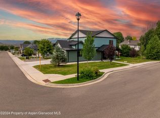 636 Eagles Nest Dr, Silt, CO 81652