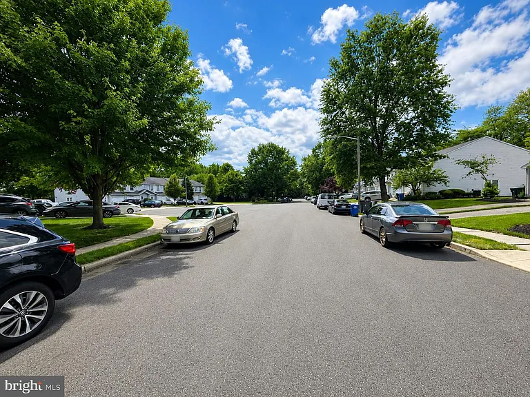 5 Society Ct — Photo 22