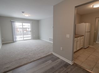 11 Robert Dr APT 112, Lancaster, NY 14086