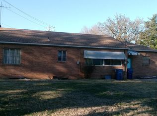 307 W Central St, Bethalto, IL 62010