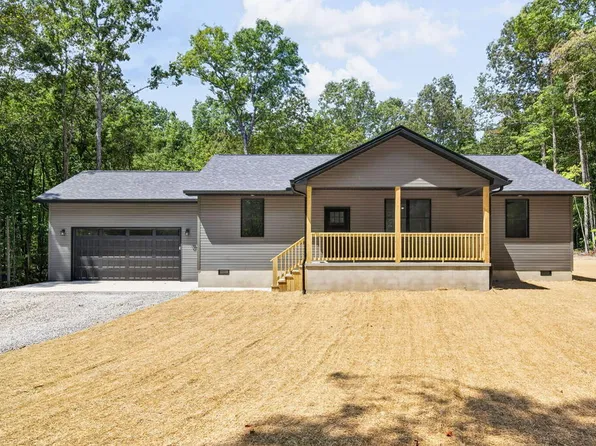 1020 Fox Ridge Dr, Grimsley, TN 38565