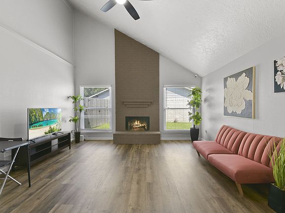 4th image of 707 Land Grant Dr #707