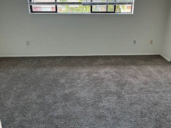 5th image of 1215 W Ivy Ave APT 304