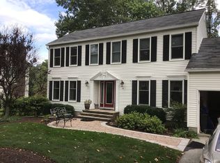 28 Cottage Ln, Sparta, NJ 07871