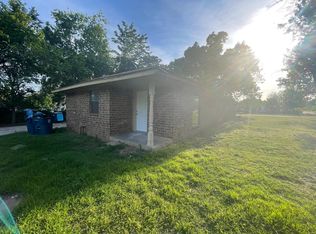 301 SE 4th St #301, Tuttle, OK 73089