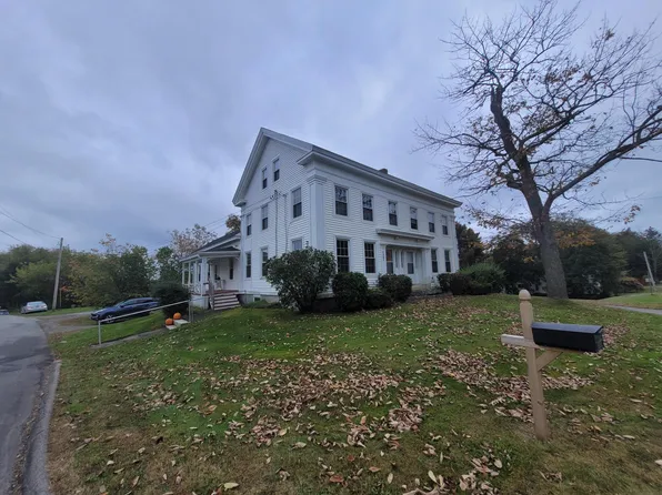 119 Main Road S, Hampden, ME 04444