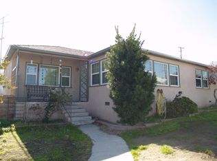 14 Cypress Ln, Taft, CA 93268
