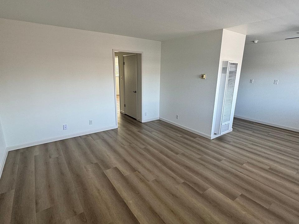 1st image of 101 Oak Ave #3A