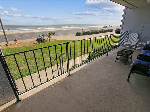 3rd image of 7600 Seawall Blvd #101