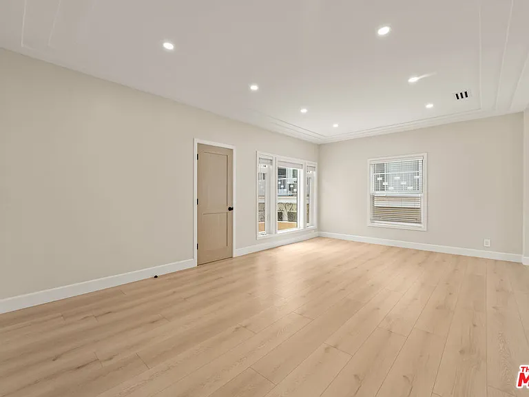 1117 S Wooster St #1119 — Photo 4