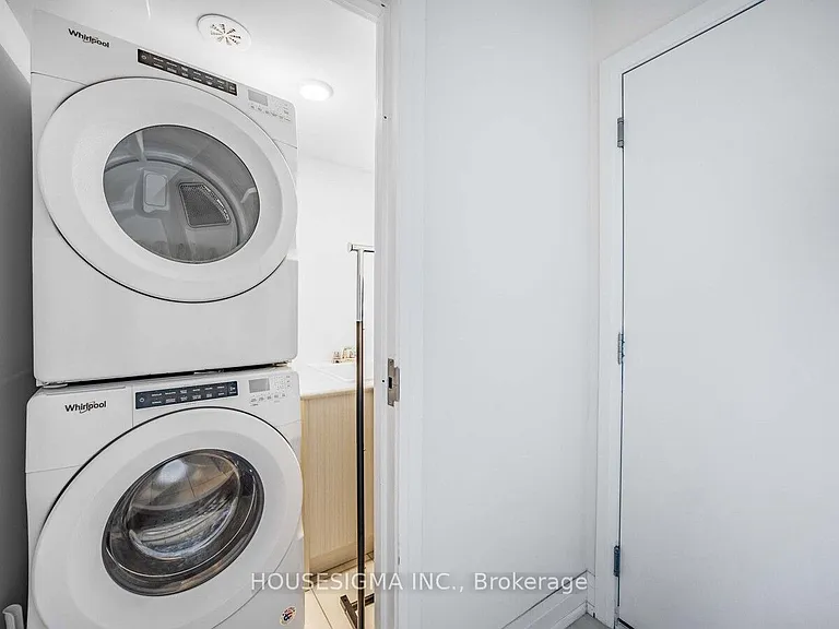1870 Altona Rd #11 — Photo 23