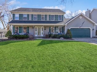 2486 Knowlton Dr, Dundee, IL 60118