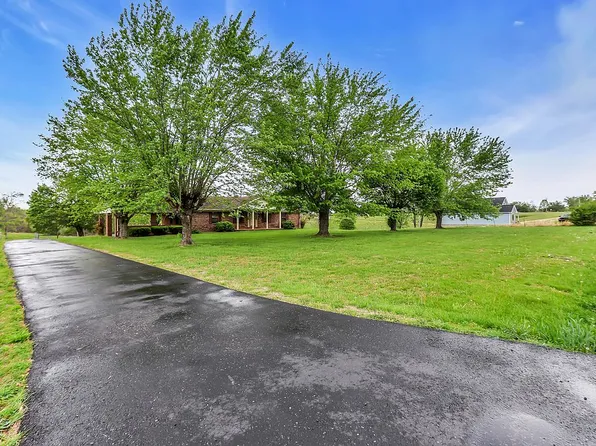 5245 Galen Rd, Lafayette, TN 37083