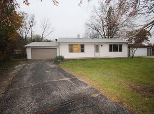 1908 Julie St, Woodstock, IL 60098