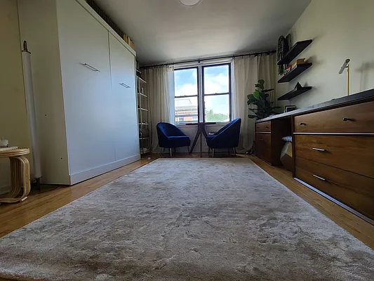 Rented by Point NYC | media 10